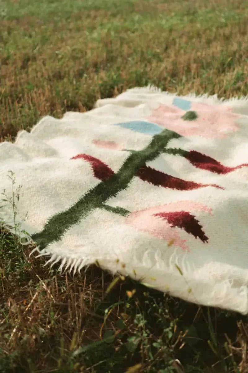 Handwoven multicoloured wool lizhnyk with brushed texture and delicate floral motif