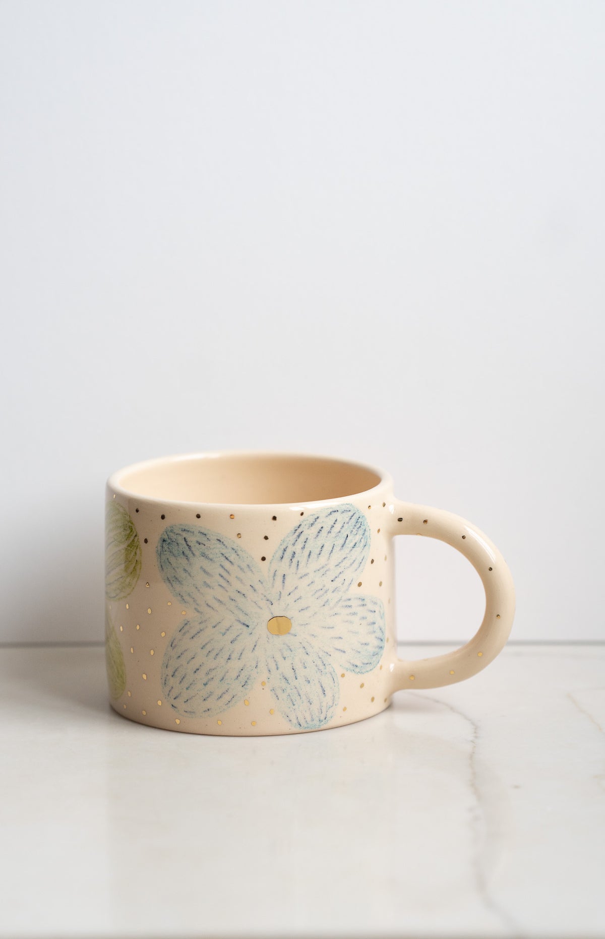 Hand-Painted Floral Stoneware Mug with Gold Accents