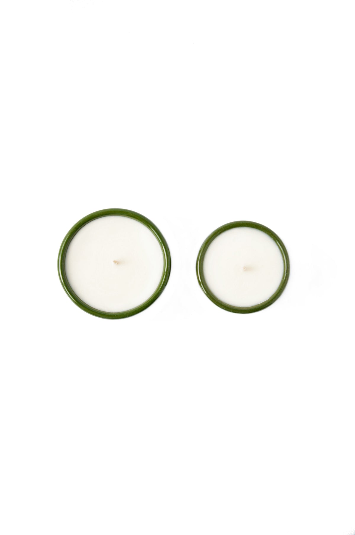 Handmade green porcelain candle with organic soy wax in refillable bowl