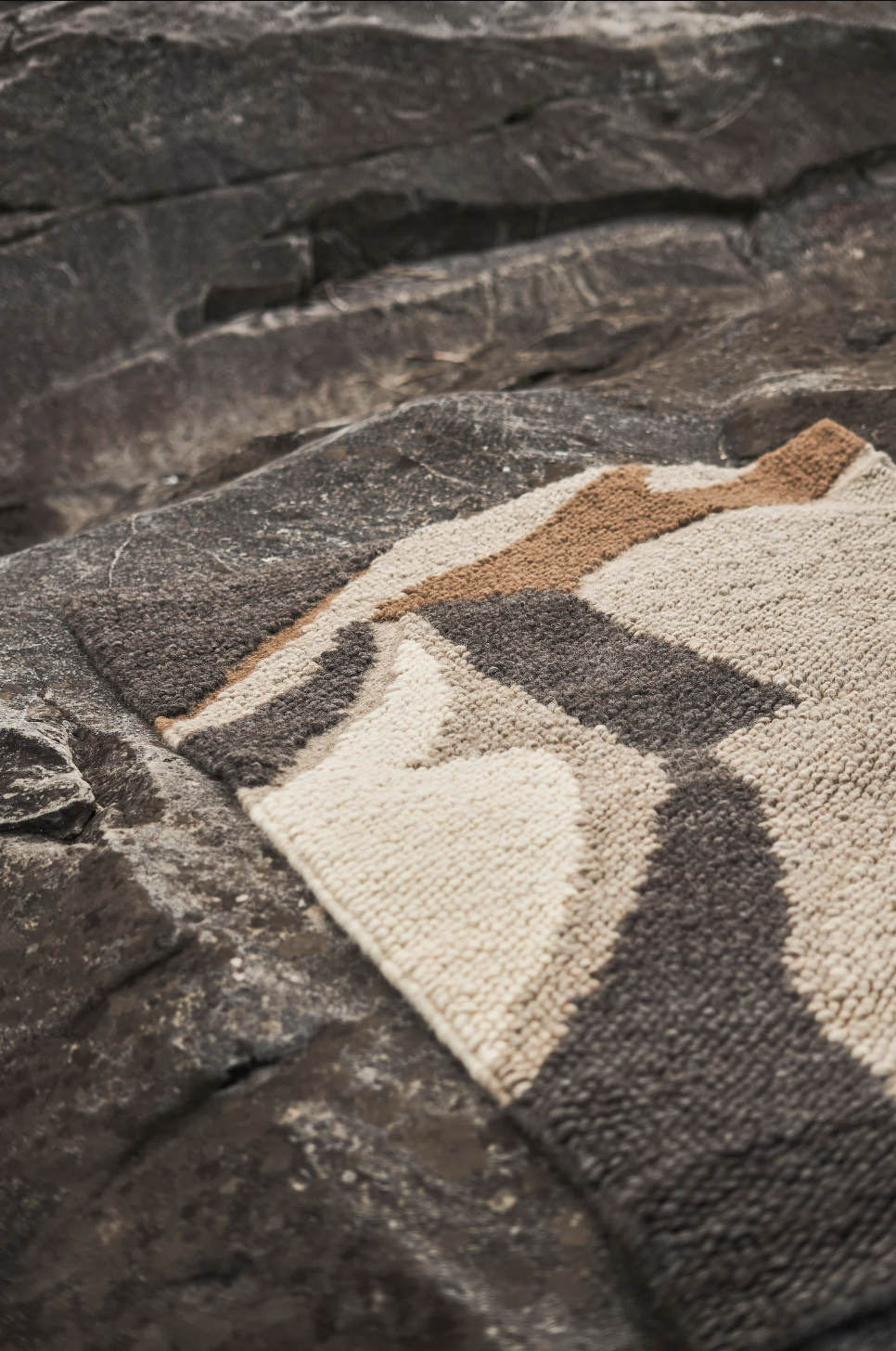 Hand woven area rug Stone made of 100% sheep wool with traditional smooth weaving technique in natural earthy tones