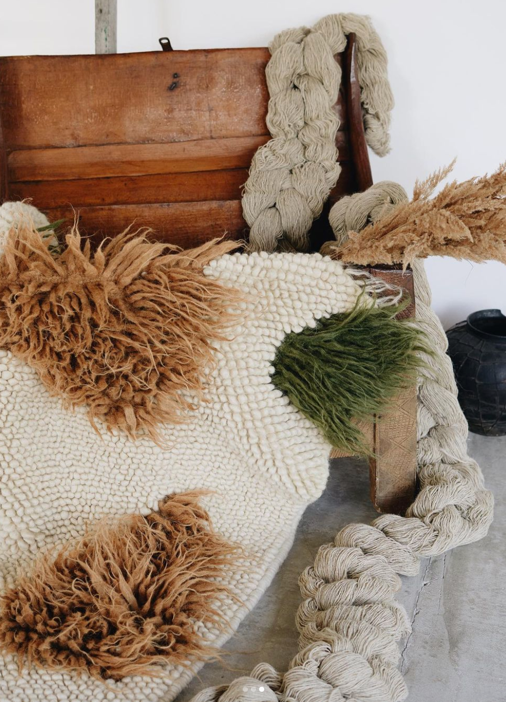 Handwoven wool area rug Forest in natural colors, round 135x135 cm, made in Ukraine