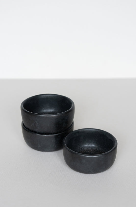 Black matte stoneware pinch bowl handcrafted in Ukraine, dishwasher and microwave safe, unique deep condiment bowl