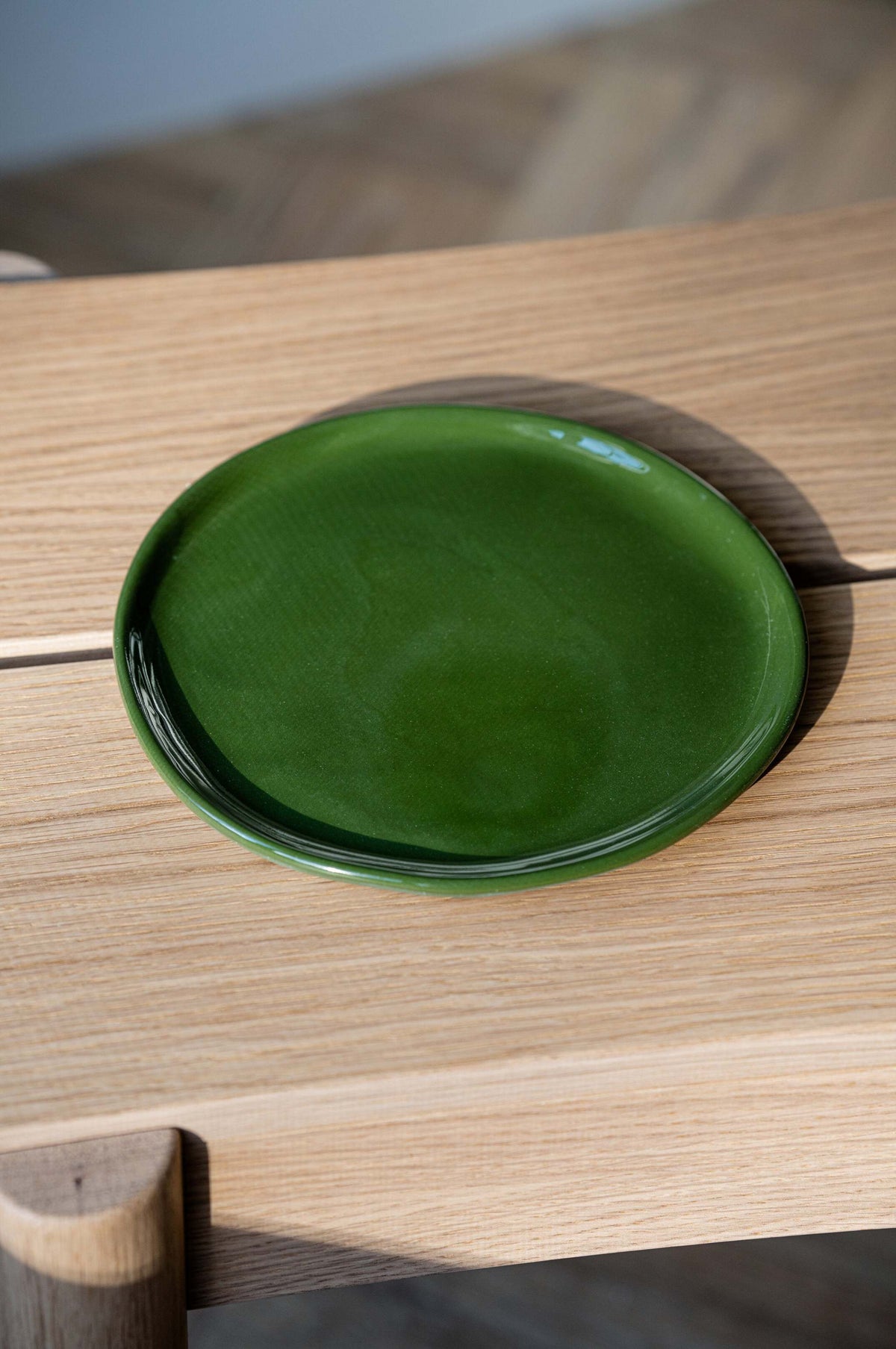 Set of handmade porcelain dinner plates green with glossy glaze, dishwasher safe, made in Ukraine