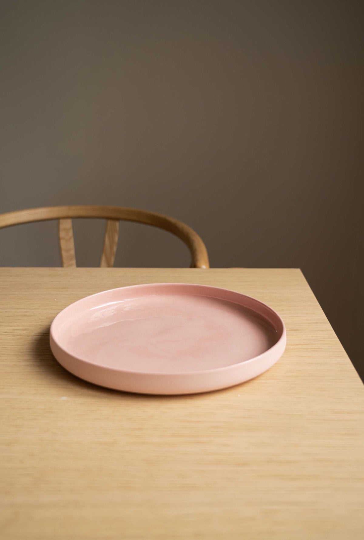 Handmade High-sided Porcelain Dinner Plate. Powder Pink