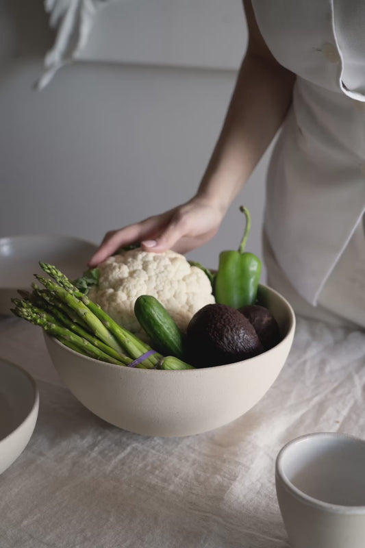 Stoneware Large Fruit Bowl with Transparent Glaze
